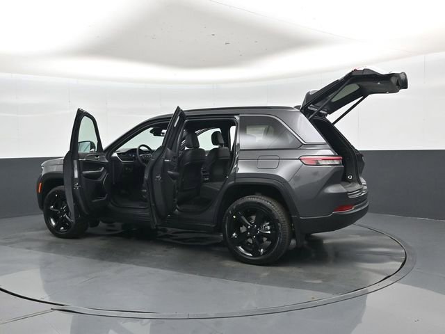 New 2026 Jeep Grand Cherokee Limited w/ Limited Altitude Package image 48