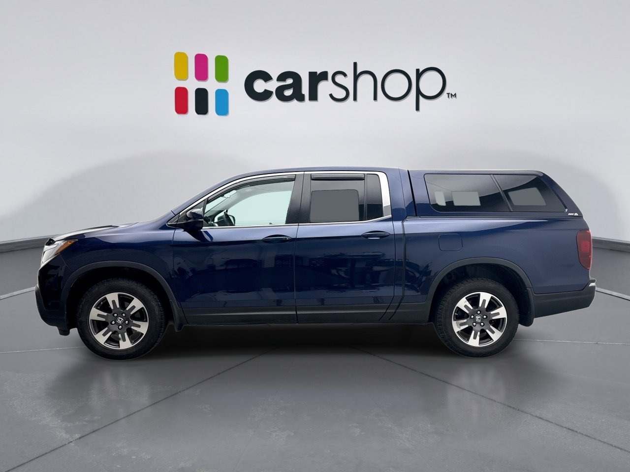 Used 2017 Honda Ridgeline RTL-T image 2