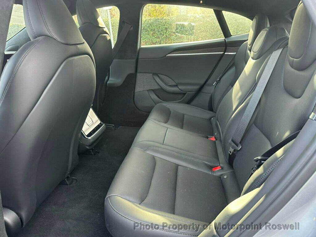 Used 2025 Tesla Model S AWD image 19