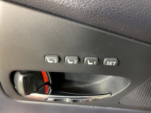 Used 2010 Lexus RX 450h AWD image 18