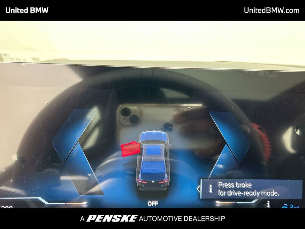 New 2026 BMW 550e xDrive w/ Premium Package image 15