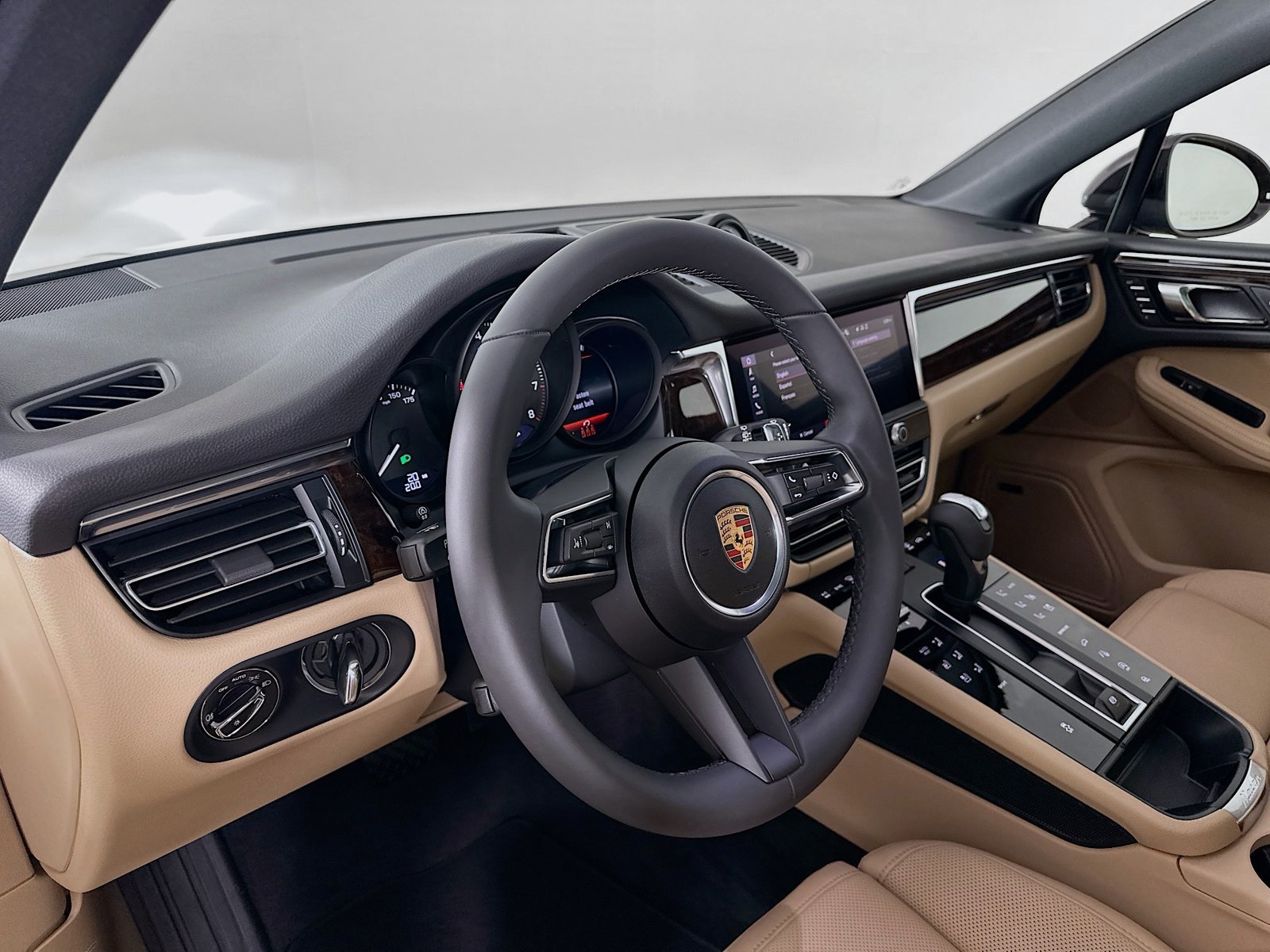 New 2026 Porsche Macan AWD/4WD image 32
