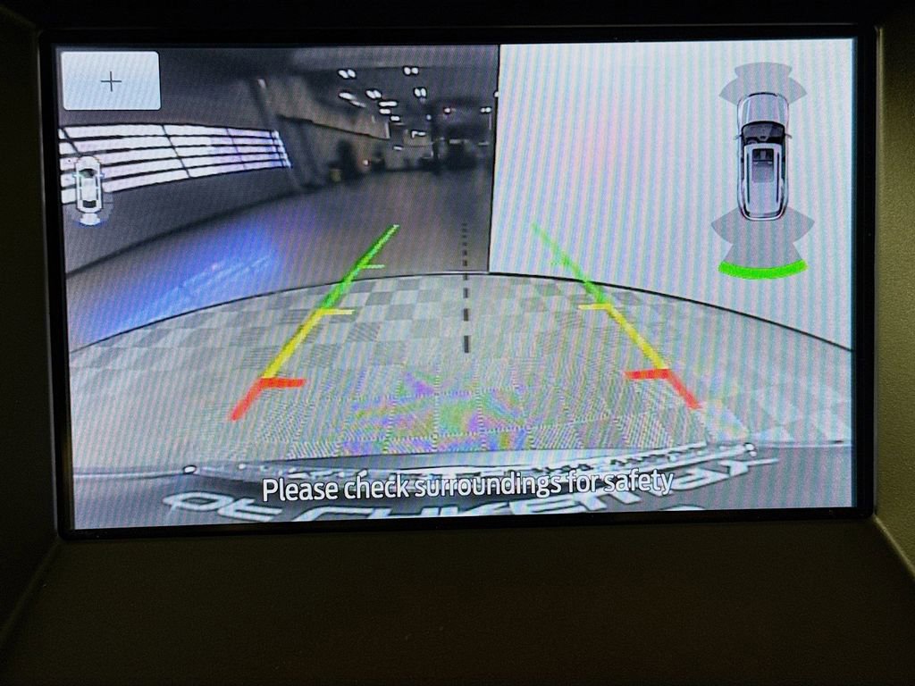 Used 2020 Ford Edge Titanium w/ Equipment Group 301A image 14