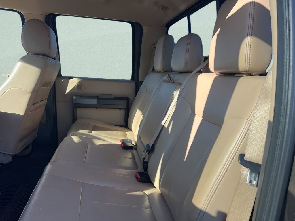 Used 2016 Ford F350 Lariat w/ Camper Package AWD/4WD image 16