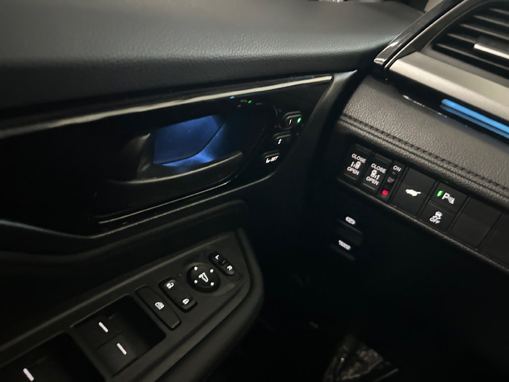 Certified 2025 Honda Odyssey Touring image 24