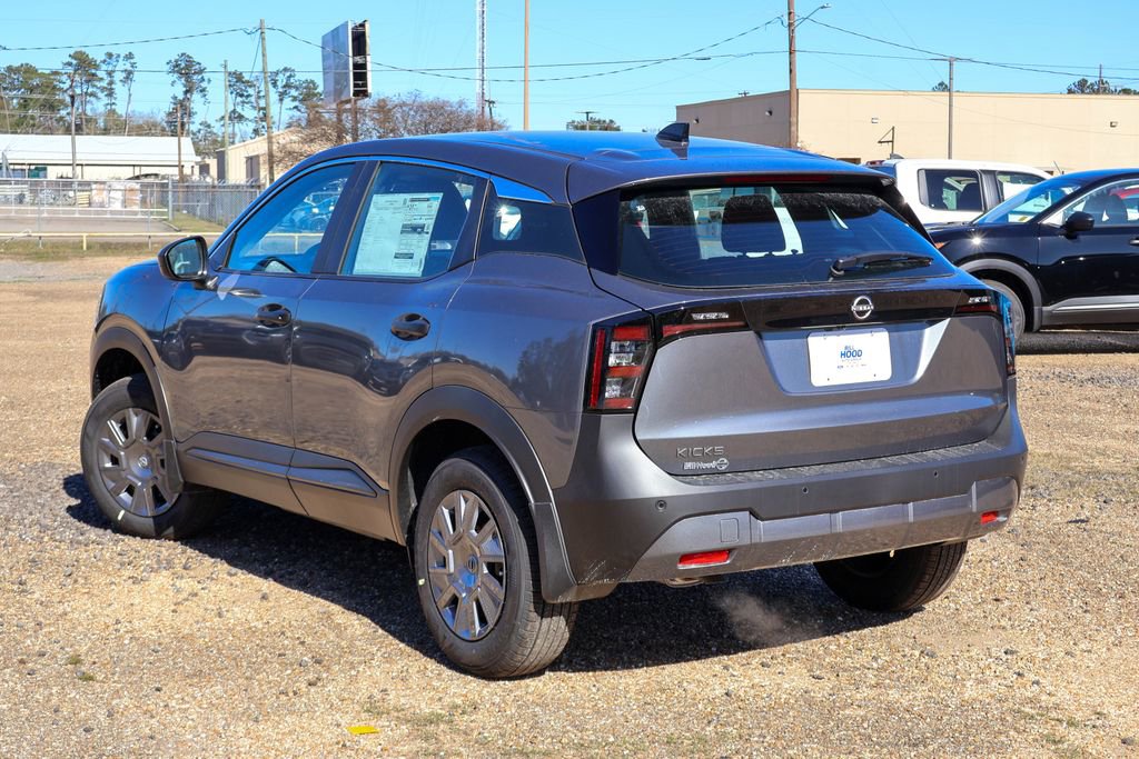 New 2026 Nissan Kicks S image 2