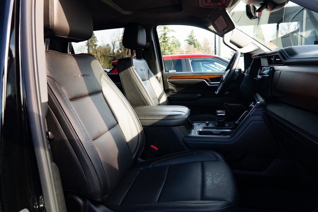 Used 2023 GMC Sierra 1500 Denali w/ Denali Reserve Package image 24