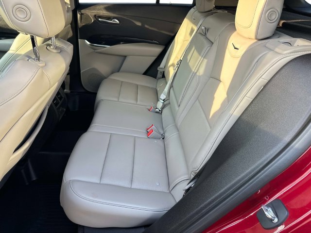 Used 2019 Cadillac XT4 Premium Luxury AWD/4WD image 13