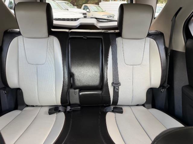 Used 2011 Chevrolet Equinox LTZ image 29