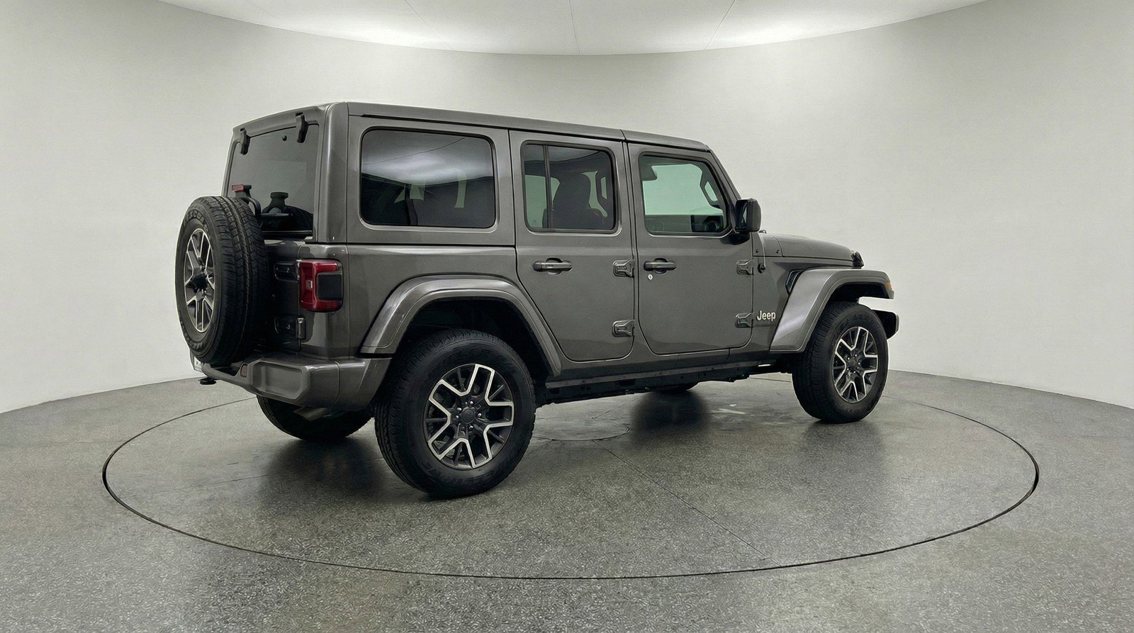 Used 2025 Jeep Wrangler Sahara AWD/4WD image 9