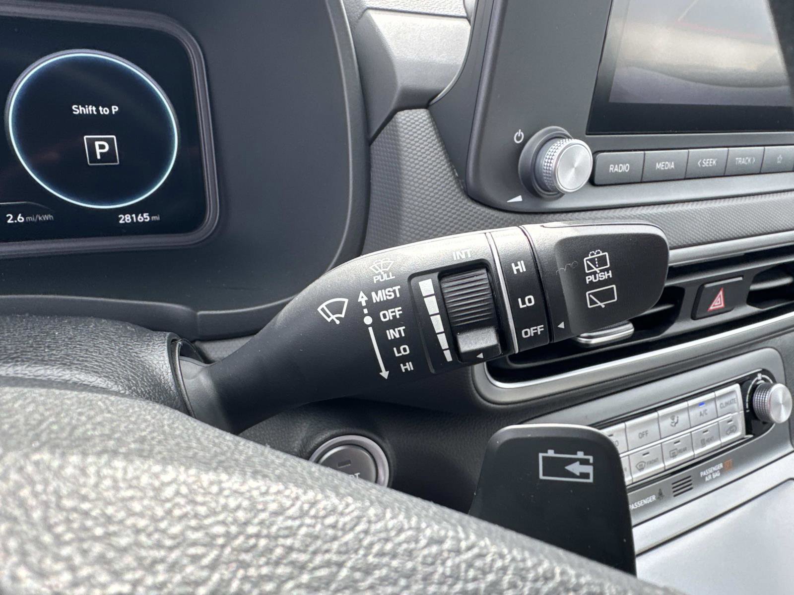 Used 2023 Hyundai Kona SE FWD image 26