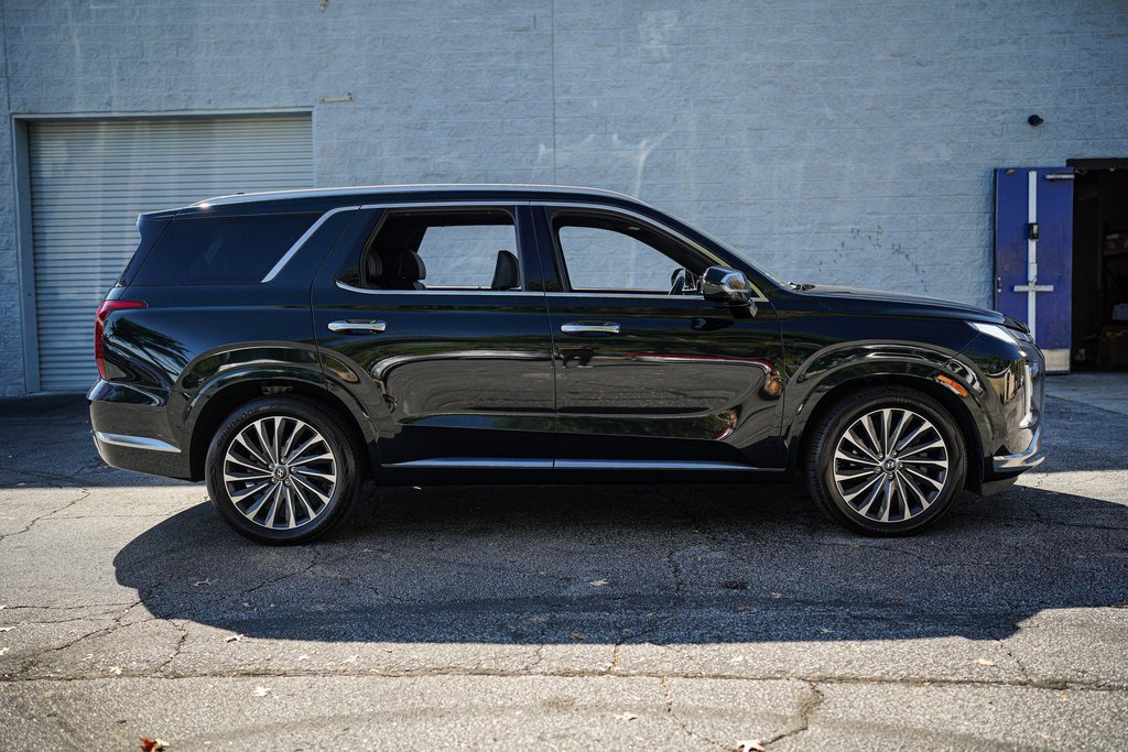 Used 2024 Hyundai Palisade Calligraphy image 17