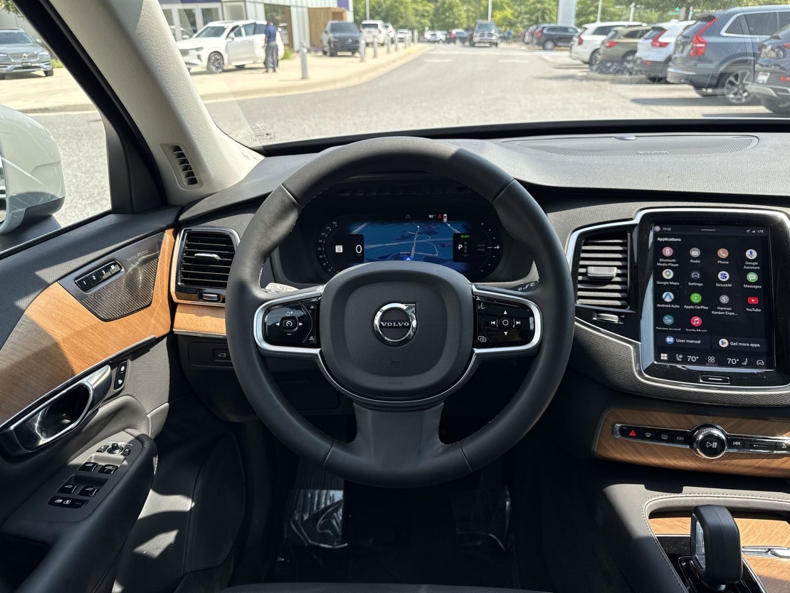 Certified 2025 Volvo XC90 T8 Plus w/ Protection Package Premier AWD/4WD image 16