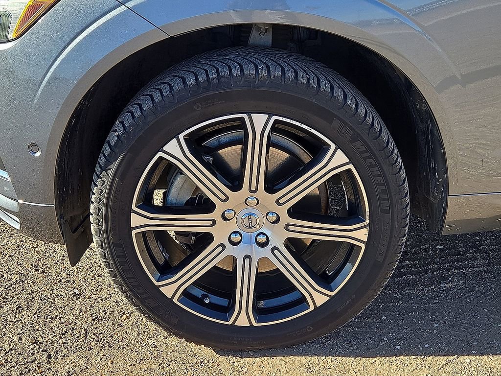 Certified 2020 Volvo XC60 T6 Inscription w/ Protection Package Premier image 11