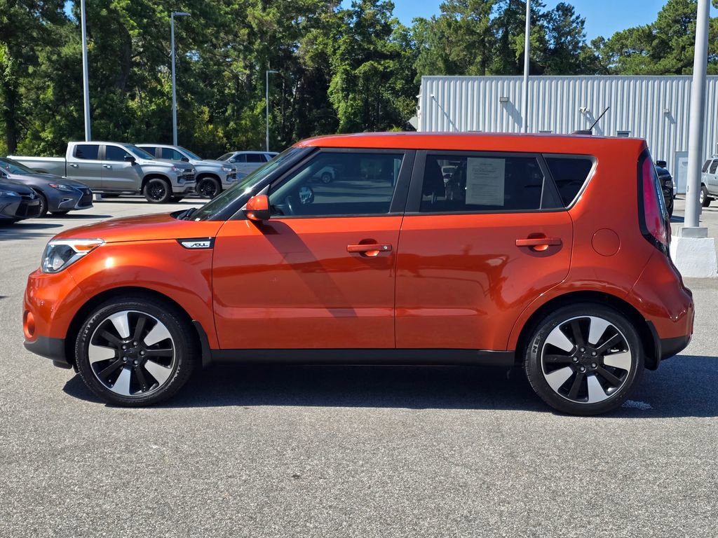 Used 2019 Kia Soul + FWD video 2
