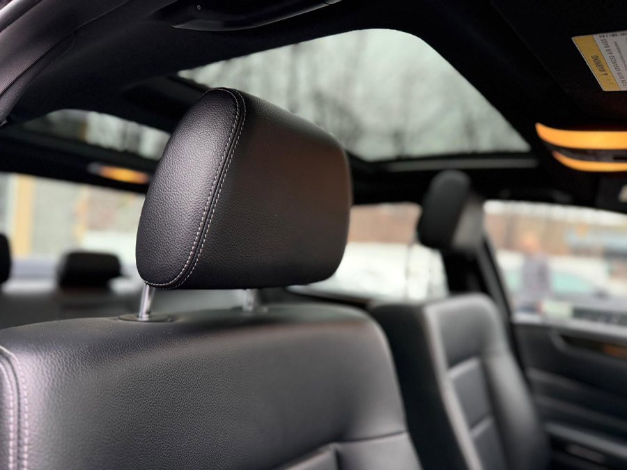 Used 2014 Mercedes-Benz E 350 4MATIC Sedan image 24