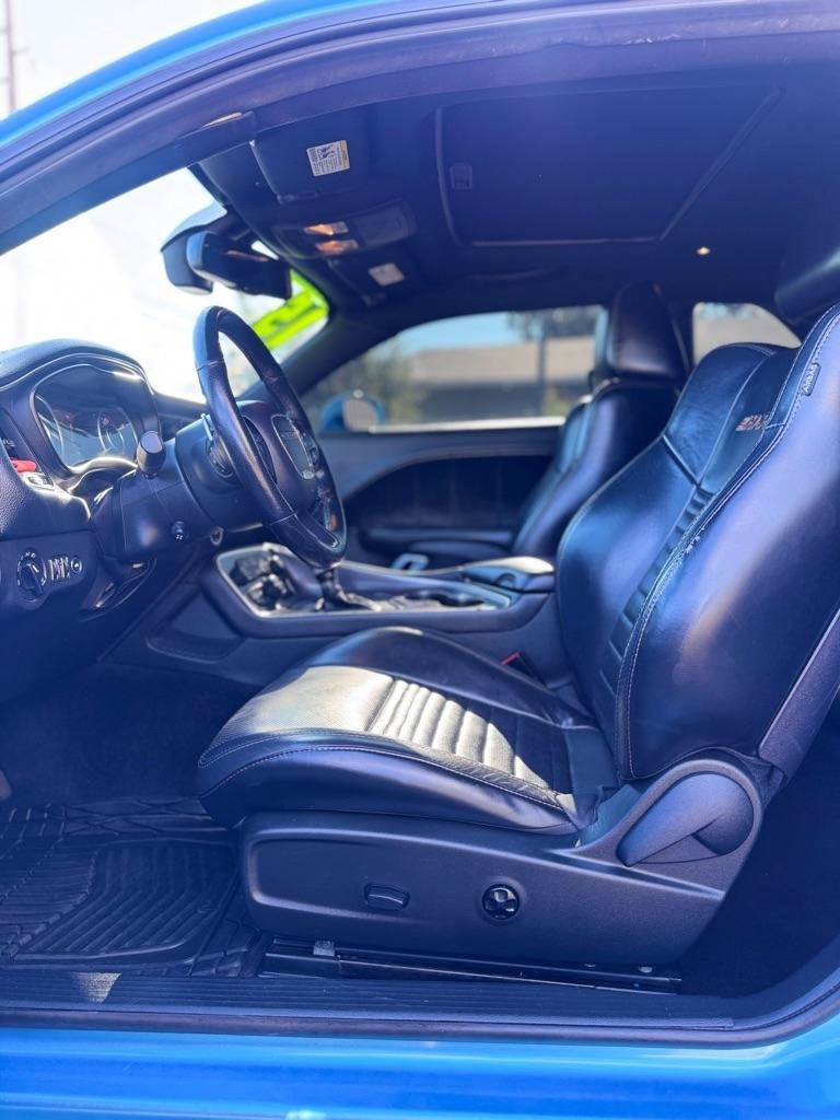 Used 2015 Dodge Challenger R/T Plus RWD image 14