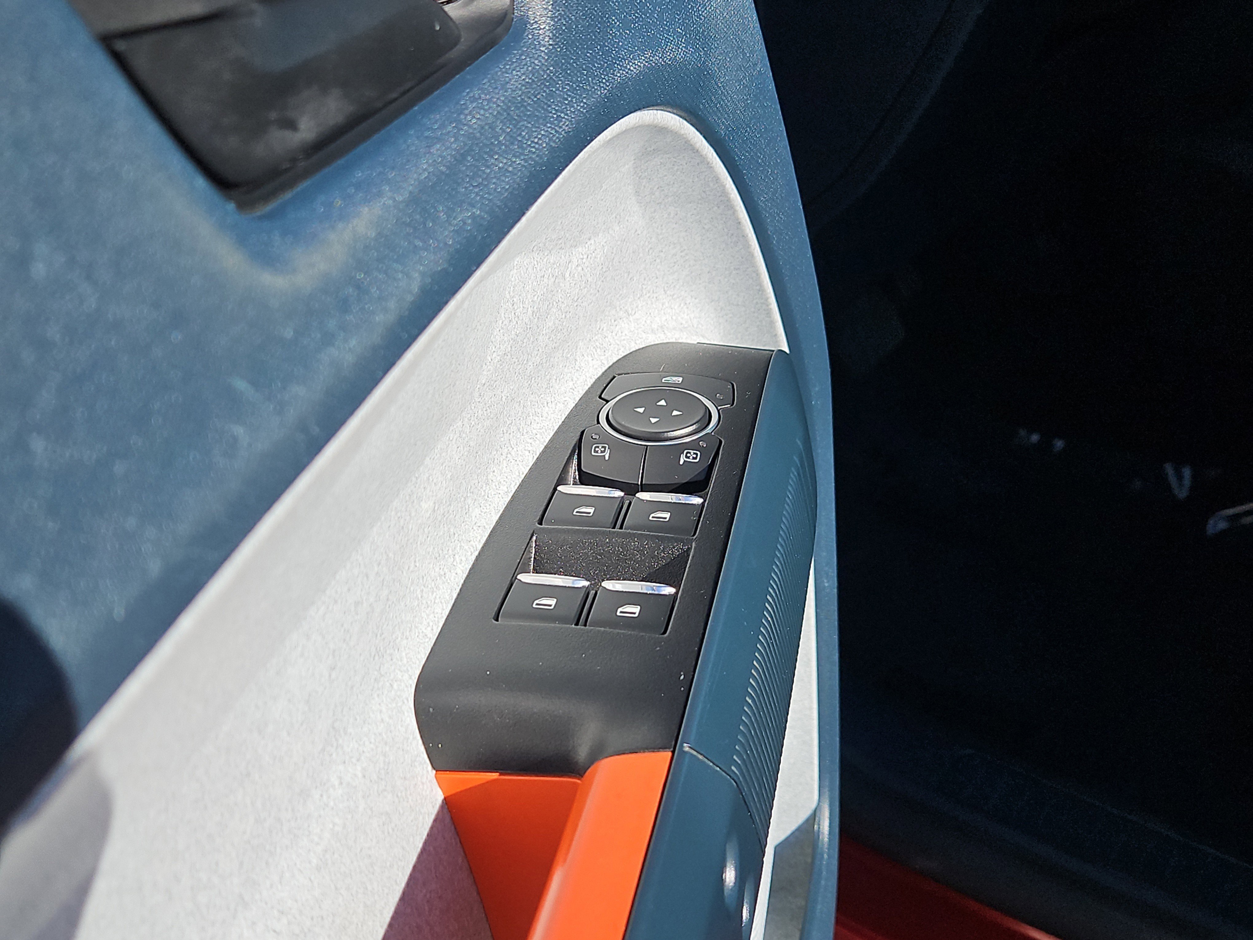 Used 2022 Ford Maverick XLT w/ XLT Luxury Package image 17