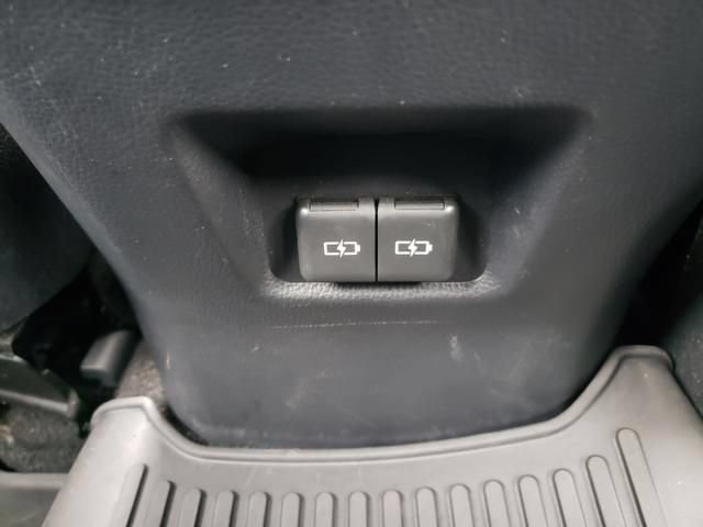 Used 2025 Toyota RAV4 XLE AWD/4WD image 13
