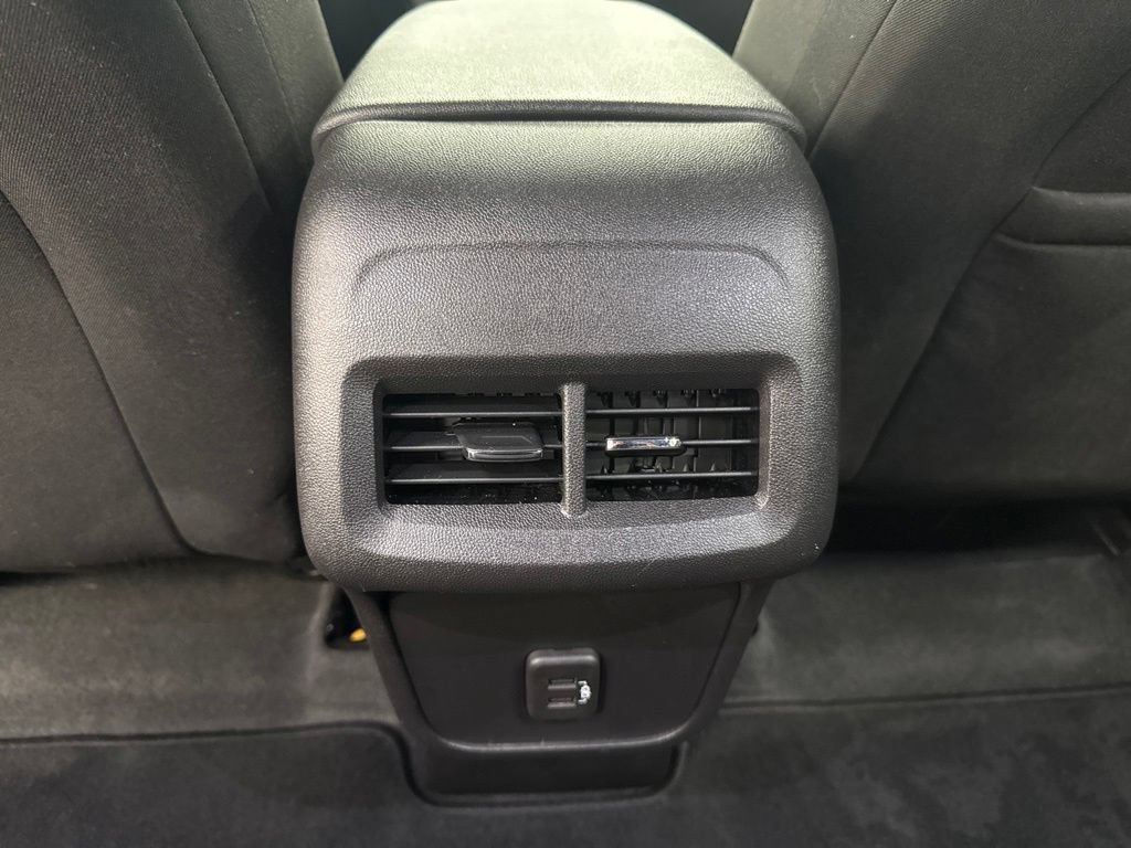 Used 2024 Chevrolet Equinox LS FWD image 19