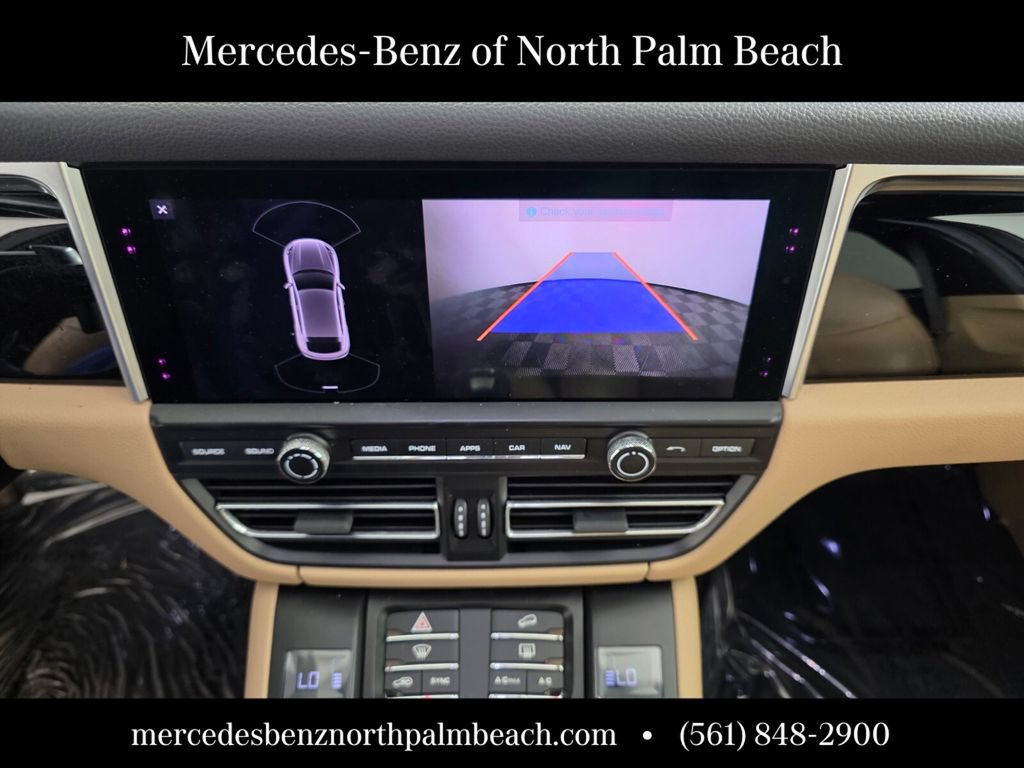 Used 2021 Porsche Macan AWD/4WD image 20