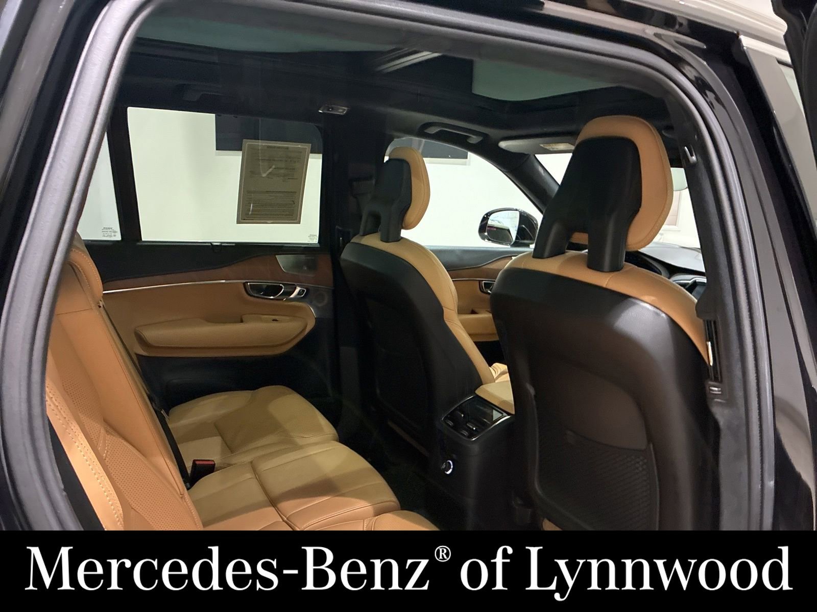 Used 2018 Volvo XC90 T8 Inscription w/ Luxury Package AWD/4WD image 21
