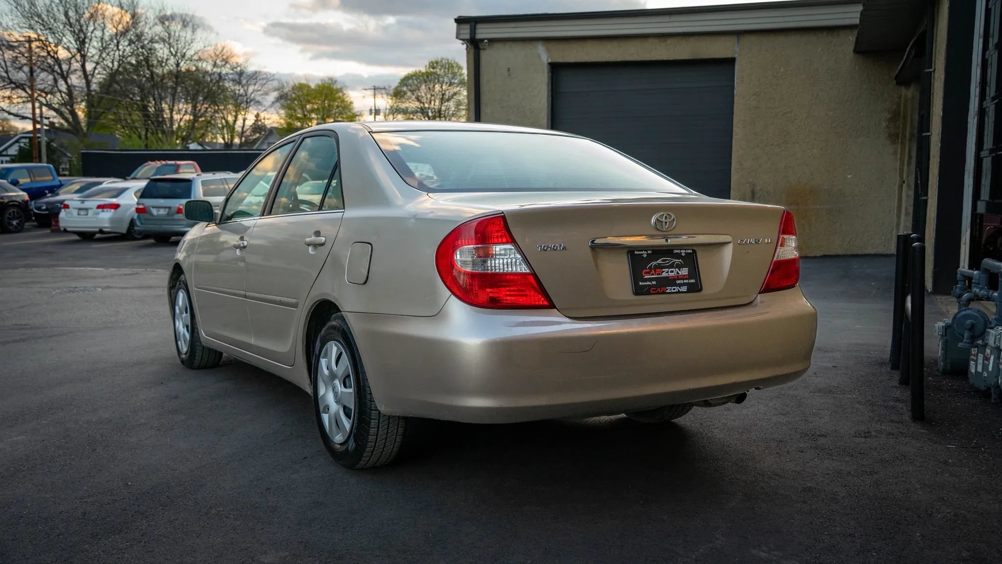 Used 2004 Toyota Camry LE w/ Fleet Convenience Pkg FWD image 8