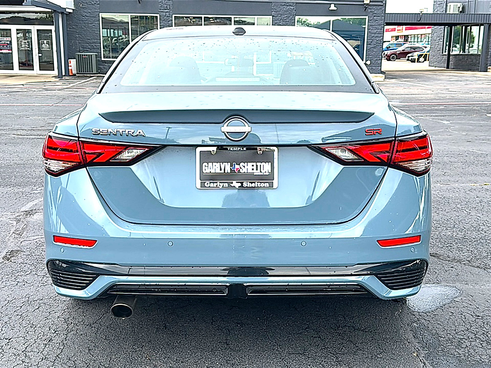 Used 2025 Nissan Sentra SR FWD image 7