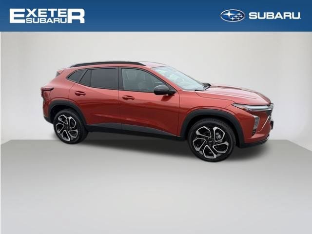 Used 2024 Chevrolet Trax RS w/ Driver Confidence Package FWD image 3