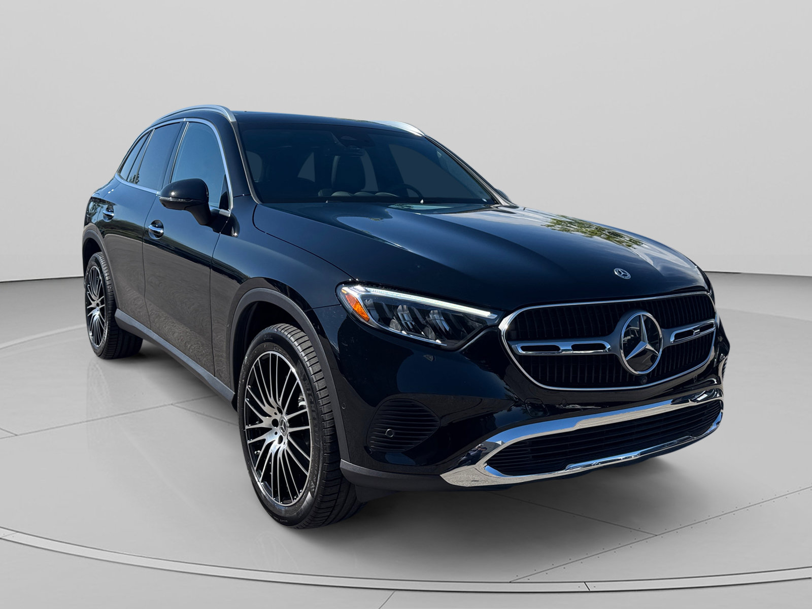 Certified 2026 Mercedes-Benz GLC 300 4MATIC image 7