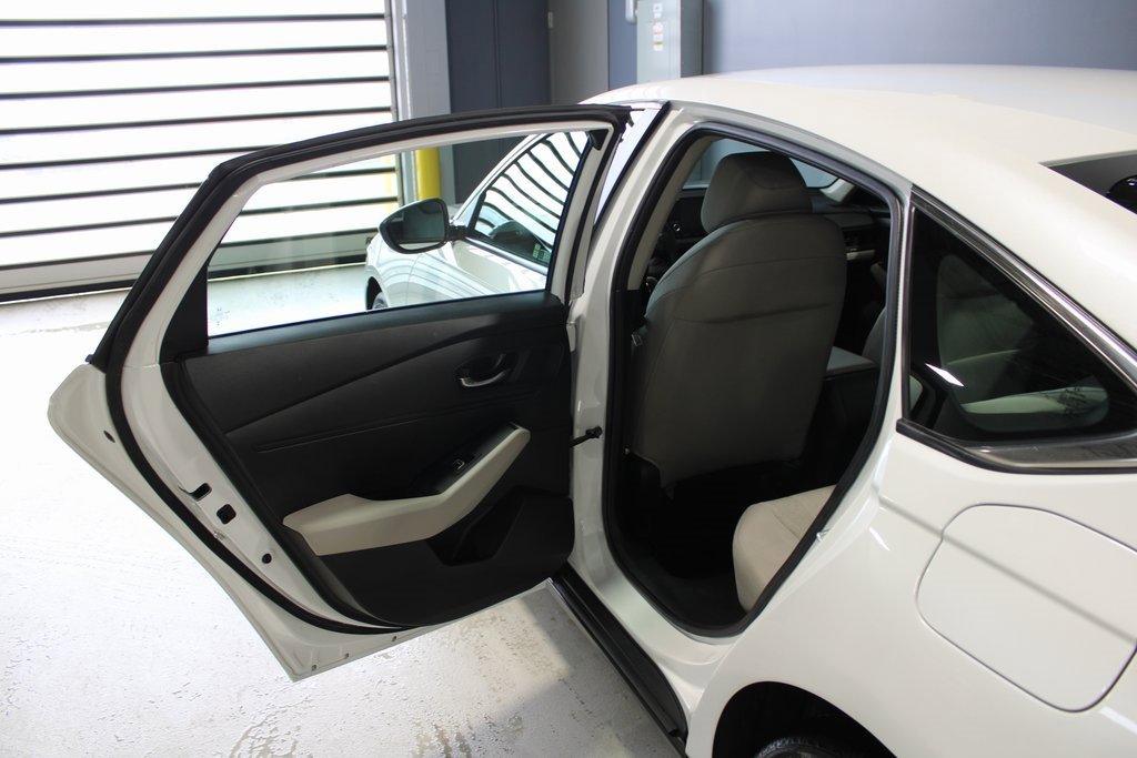 Used 2024 Honda Accord LX image 16