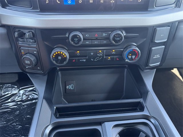 New 2026 Ford F350 XLT w/ XLT Premium Package image 21