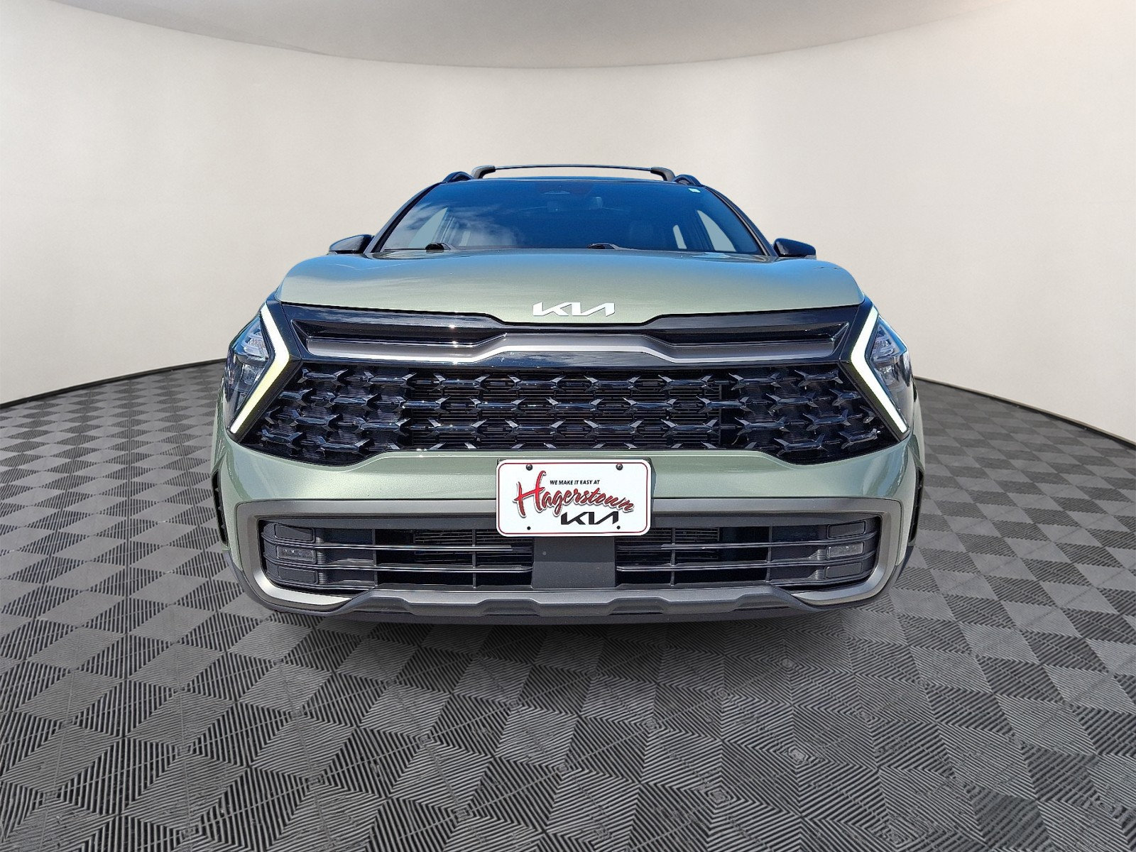 Certified 2023 Kia Sportage X-Pro AWD/4WD image 2