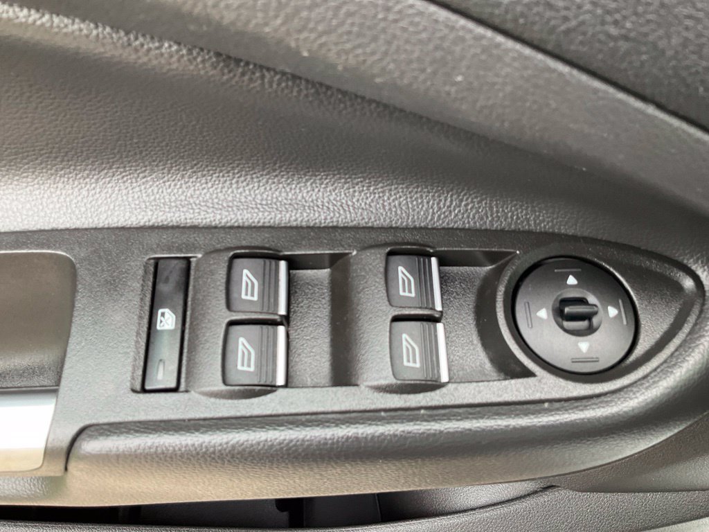 Used 2017 Ford Escape Titanium FWD image 27