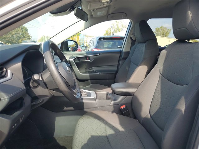 Used 2023 Toyota RAV4 XLE image 10