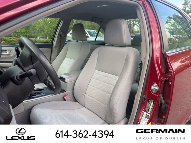 Used 2016 Toyota Camry LE FWD image 12