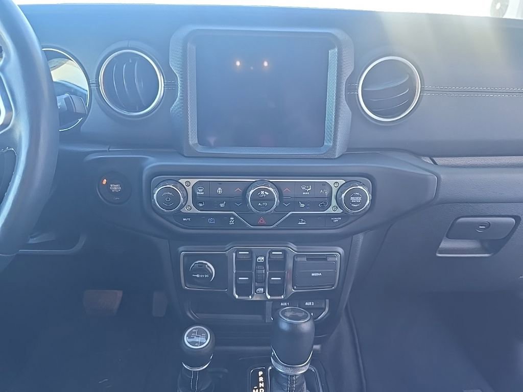 Used 2023 Jeep Wrangler Unlimited Sahara w/ Cold Weather Group image 26