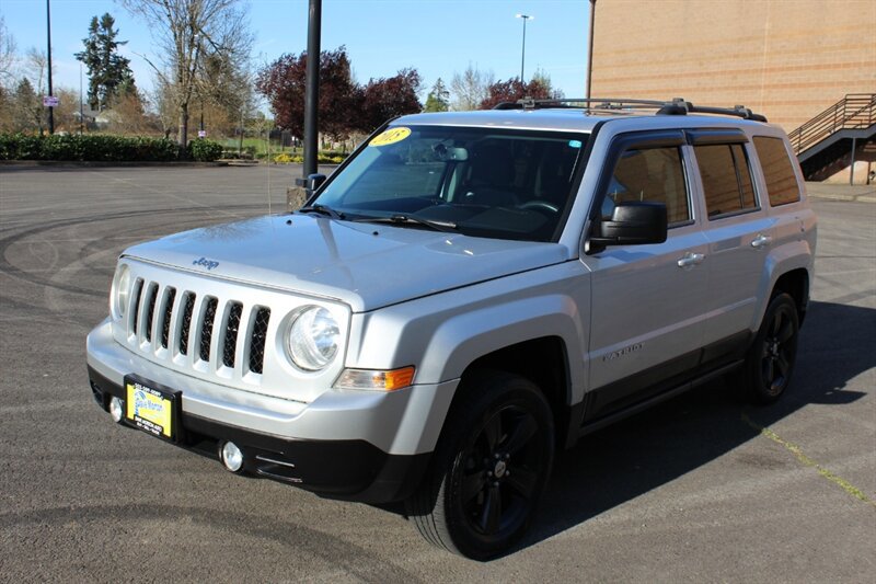 Used 2015 Jeep Patriot Sport w/ Power Value Group AWD/4WD image 2