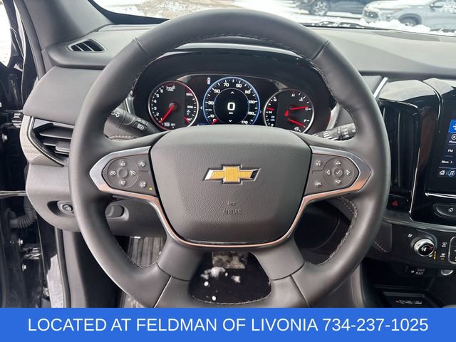 Used 2023 Chevrolet Traverse Premier image 11