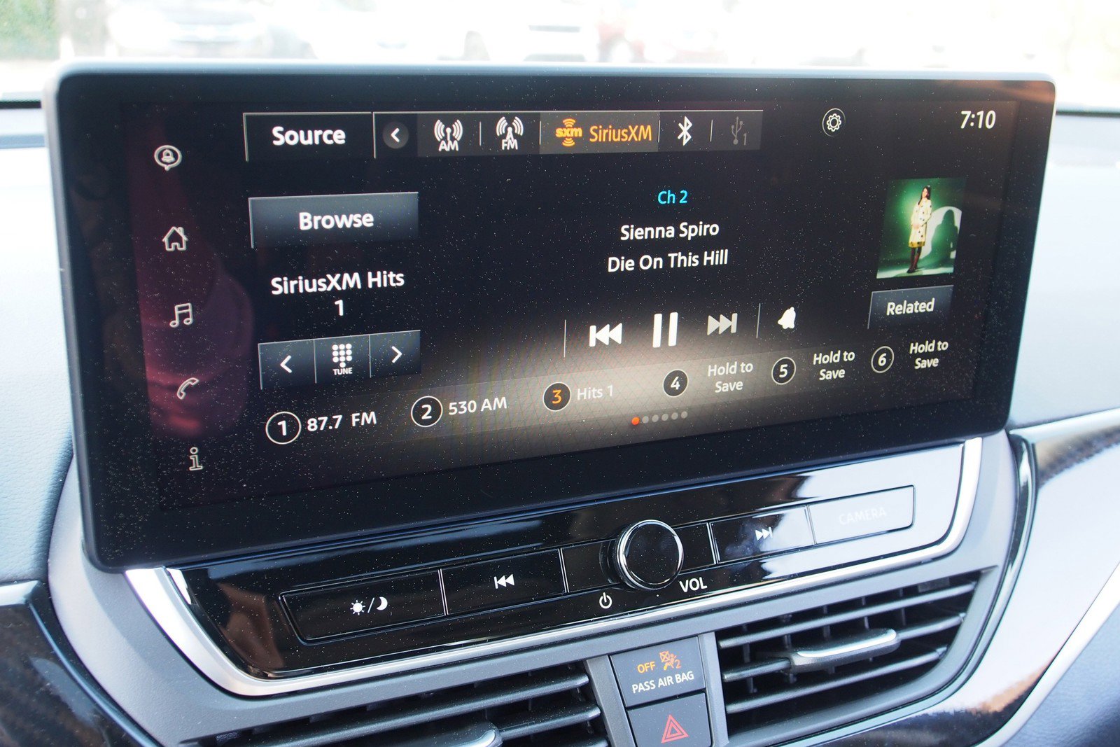 New 2026 Nissan Altima 2.5 SR w/ SR Premium Package FWD image 24