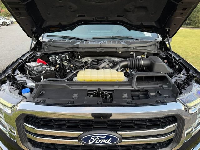 Used 2025 Ford F150 Lariat w/ Equipment Group 501A Mid AWD/4WD image 30