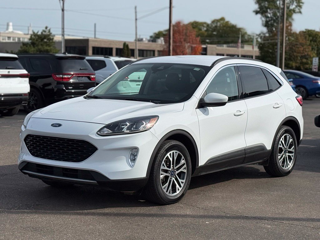 Certified 2020 Ford Escape SEL AWD/4WD image 39