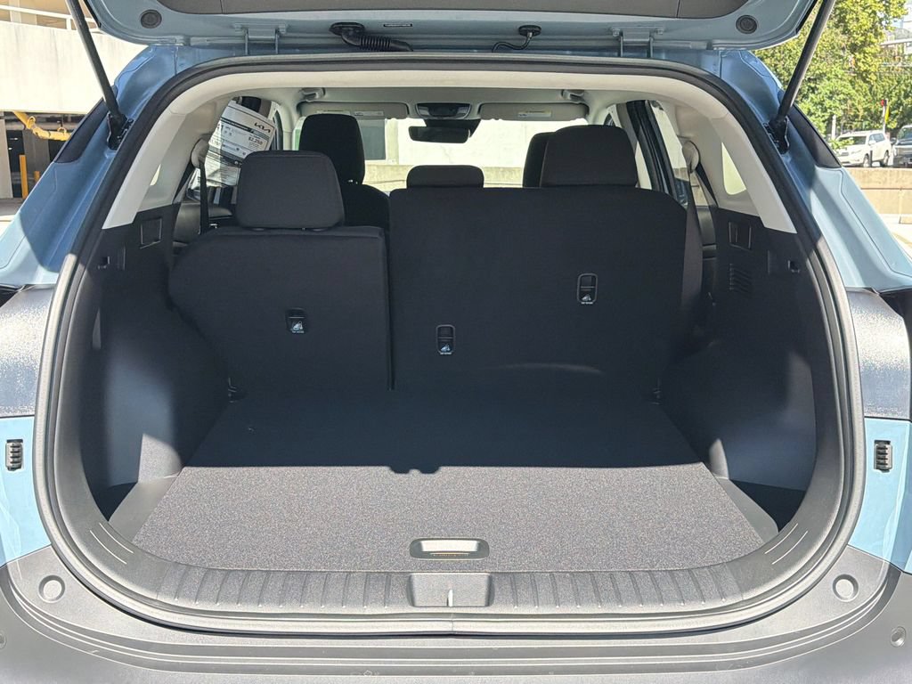New 2027 Kia Sportage S FWD image 6