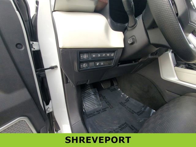 Used 2024 Toyota Sequoia Capstone image 18