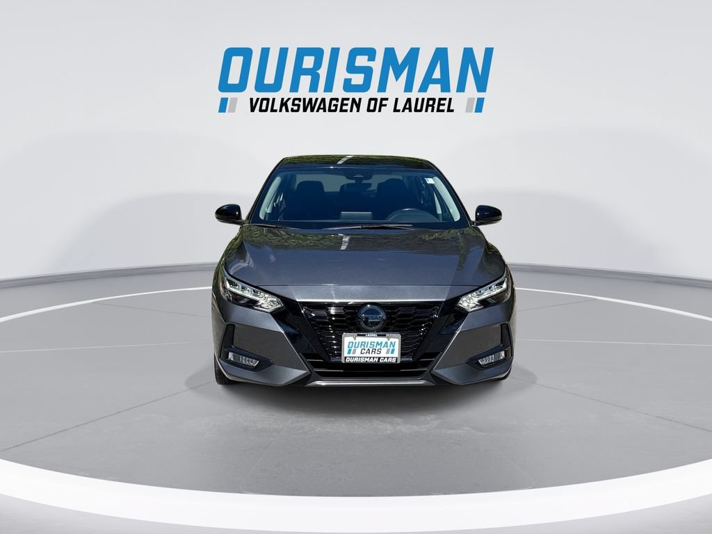 Used 2023 Nissan Sentra SR w/ Midnight Edition Package FWD image 3