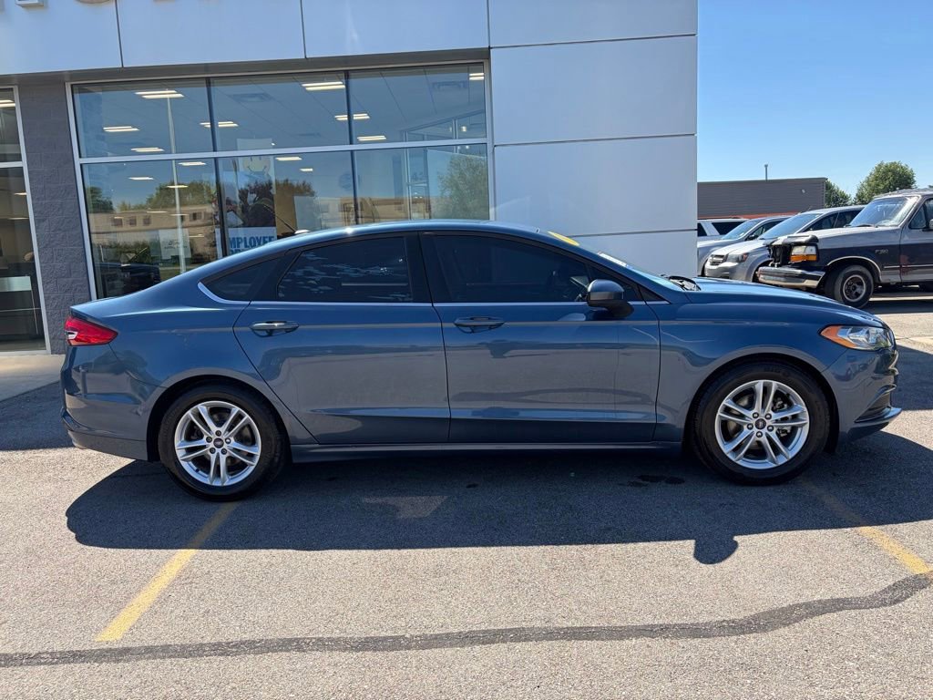 Used 2018 Ford Fusion SE w/ Fusion SE Technology Package FWD image 35