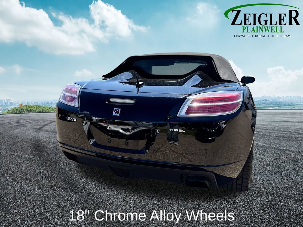 Used 2007 Saturn Sky Red Line RWD image 4