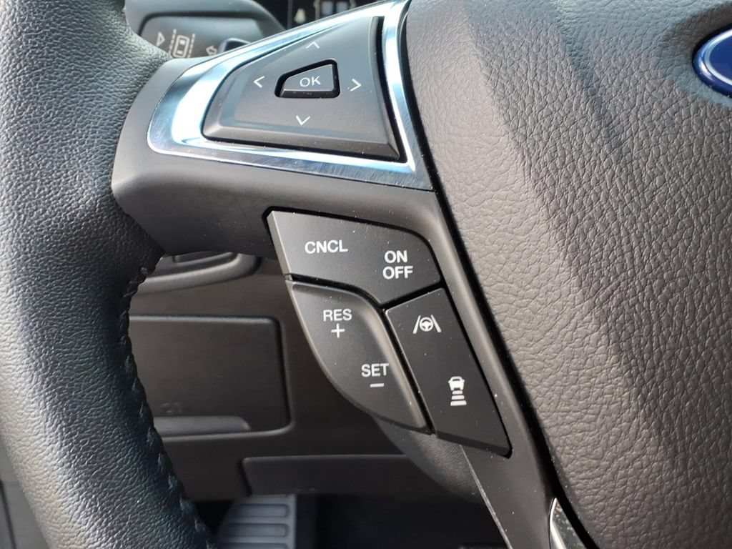 Certified 2022 Ford Edge Titanium w/ Equipment Group 301A AWD/4WD image 20