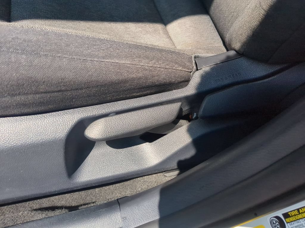 Used 2025 Toyota Camry LE FWD image 14