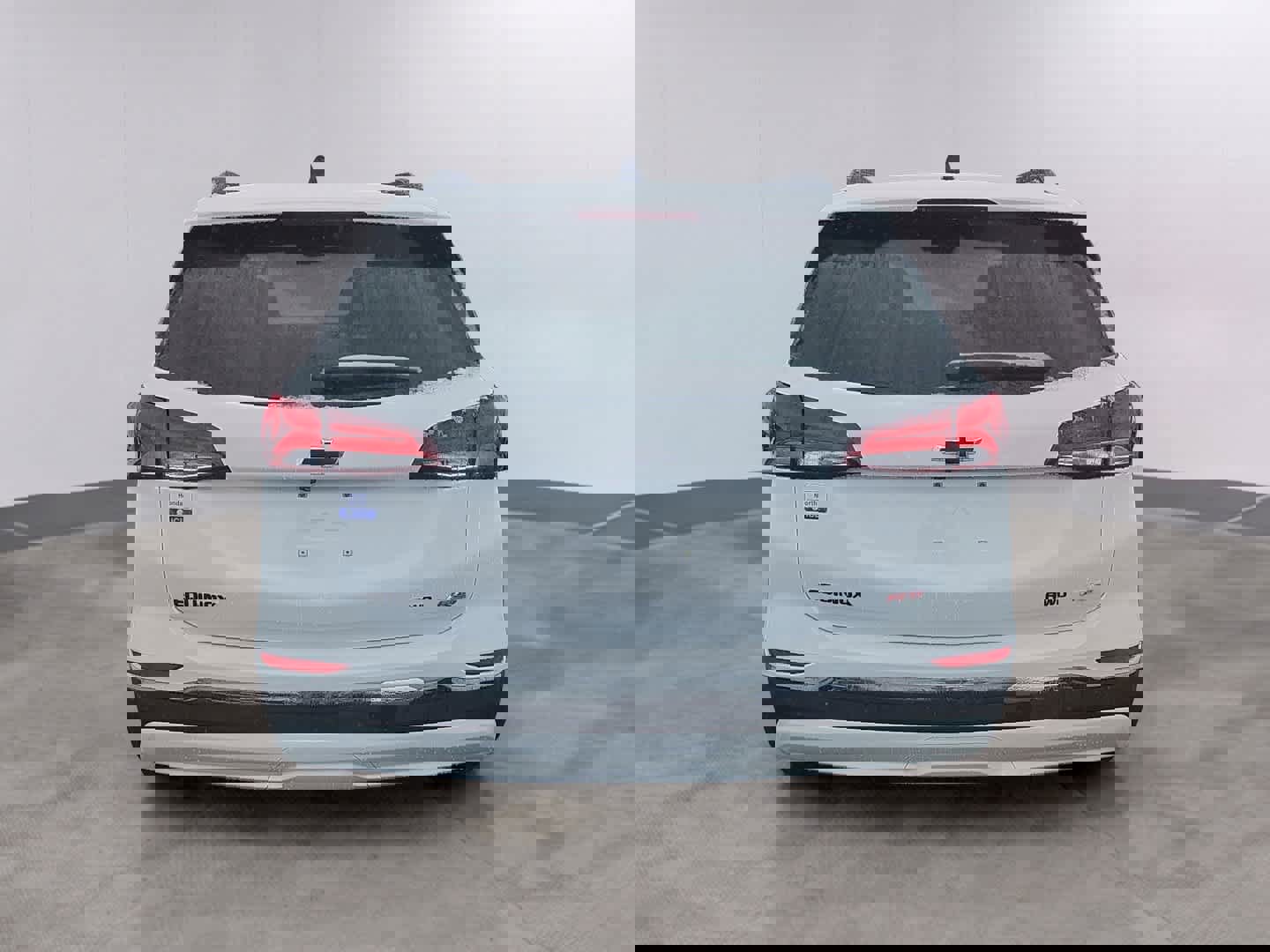 Used 2022 Chevrolet Equinox RS w/ RS Leather Package image 5